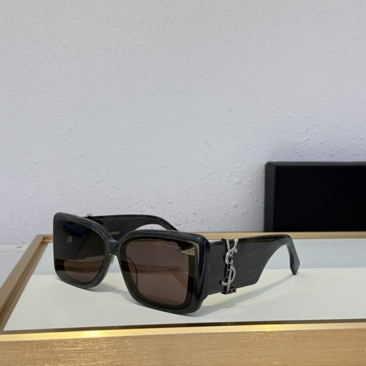 Picture of Saint Laurent Sunglasses _SKUfw79616556fw